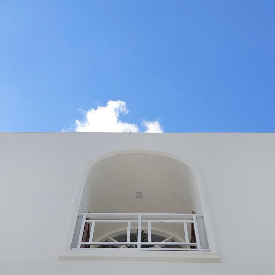 The Riton Hotel Tigaras מראה חיצוני תמונה