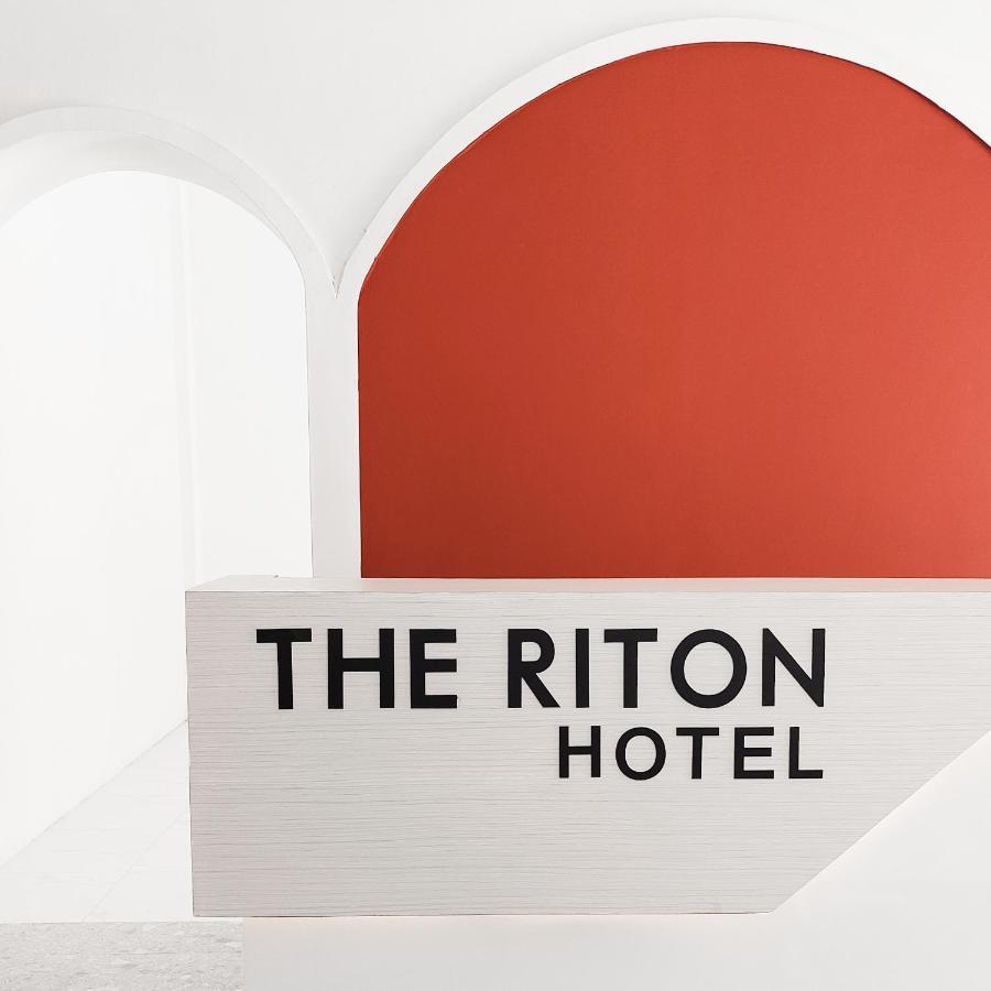 The Riton Hotel Tigaras מראה חיצוני תמונה