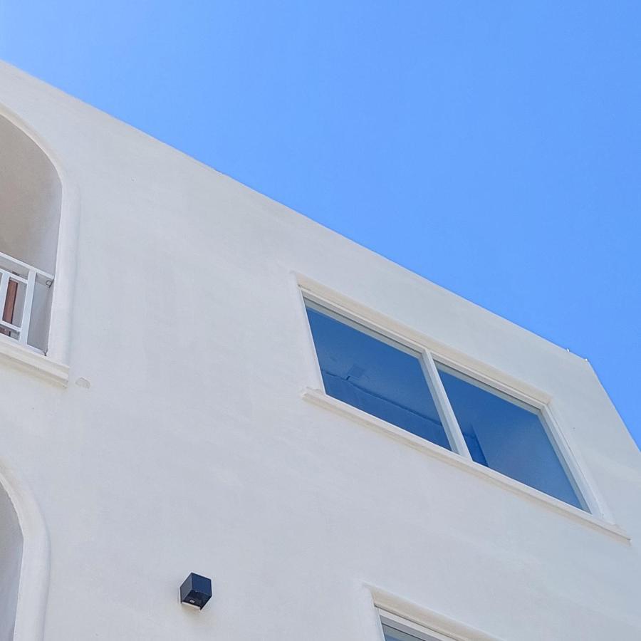 The Riton Hotel Tigaras מראה חיצוני תמונה