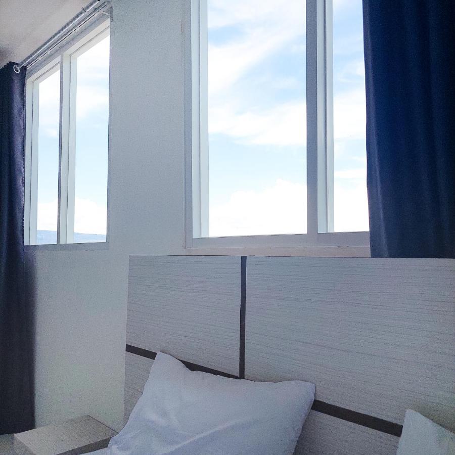 The Riton Hotel Tigaras מראה חיצוני תמונה